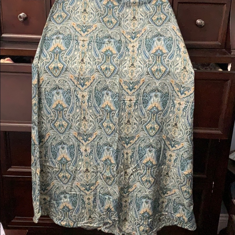 Long skirt